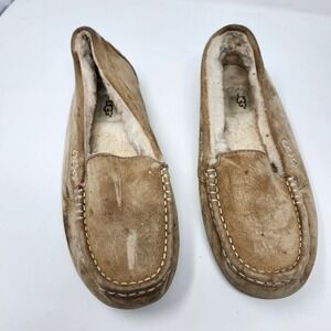 UGG Suede Leather Moccasin‎ Slippers Comfort Shoes Tan Size Women's